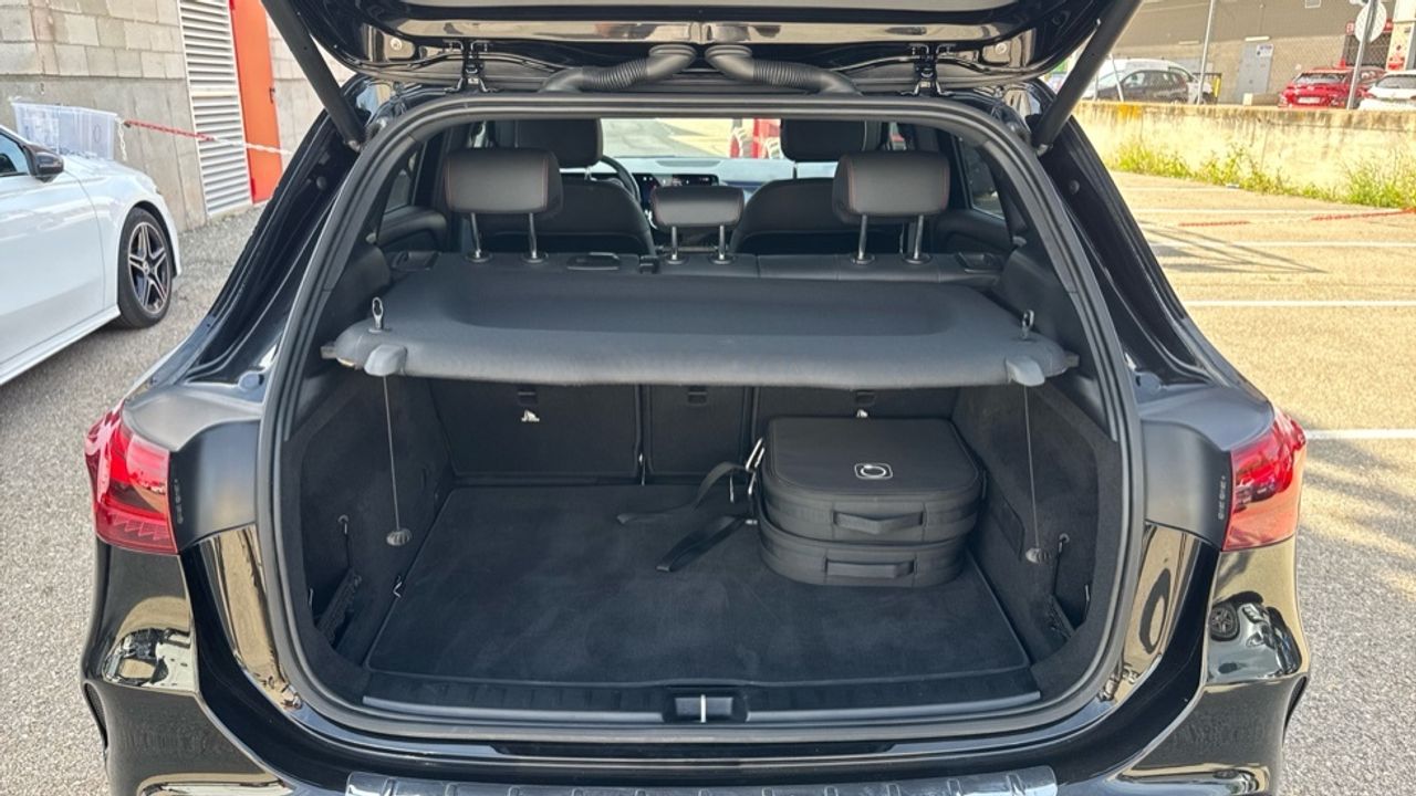 mercedes-benz-gla-250-e-con-tecnologia-hibrida-eq-imagen-12