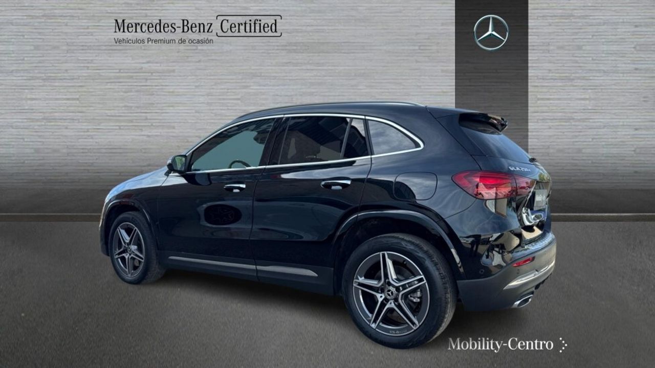 mercedes-benz-gla-250-e-con-tecnologia-hibrida-eq-imagen-3