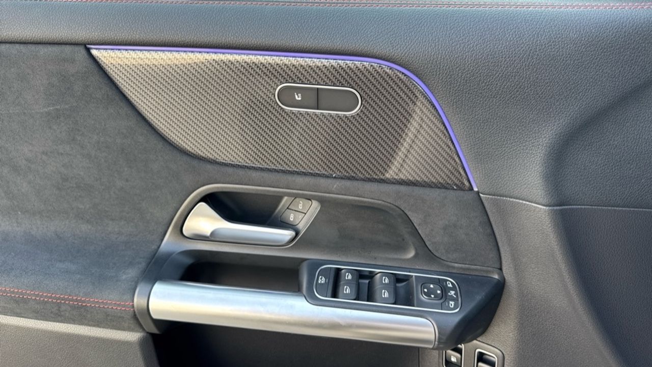 mercedes-benz-gla-250-e-con-tecnologia-hibrida-eq-imagen-21