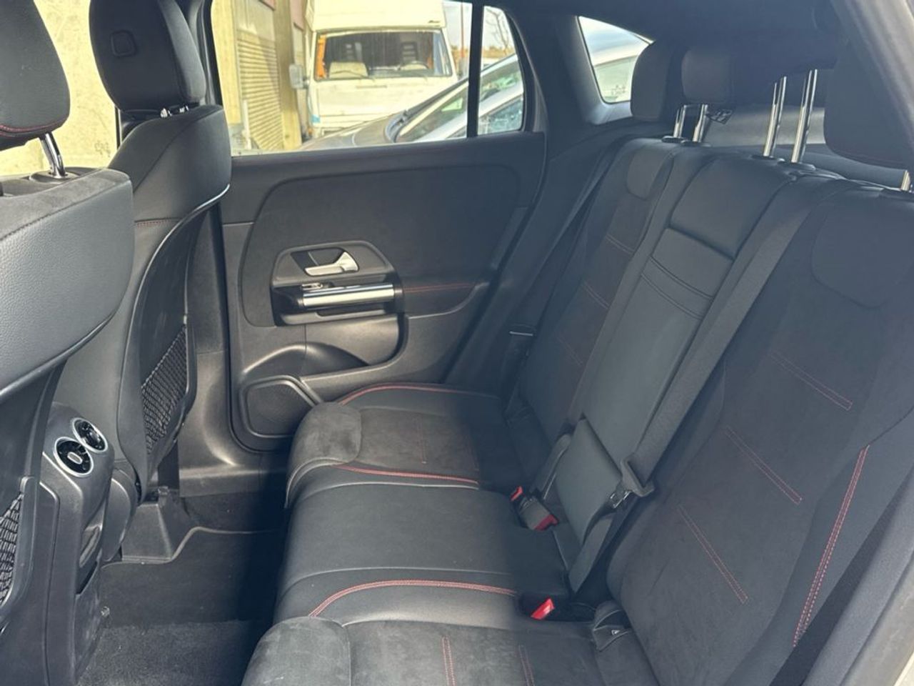 mercedes-gla-gla-250-e-con-tecnologia-hibrida-eq-imagen-10