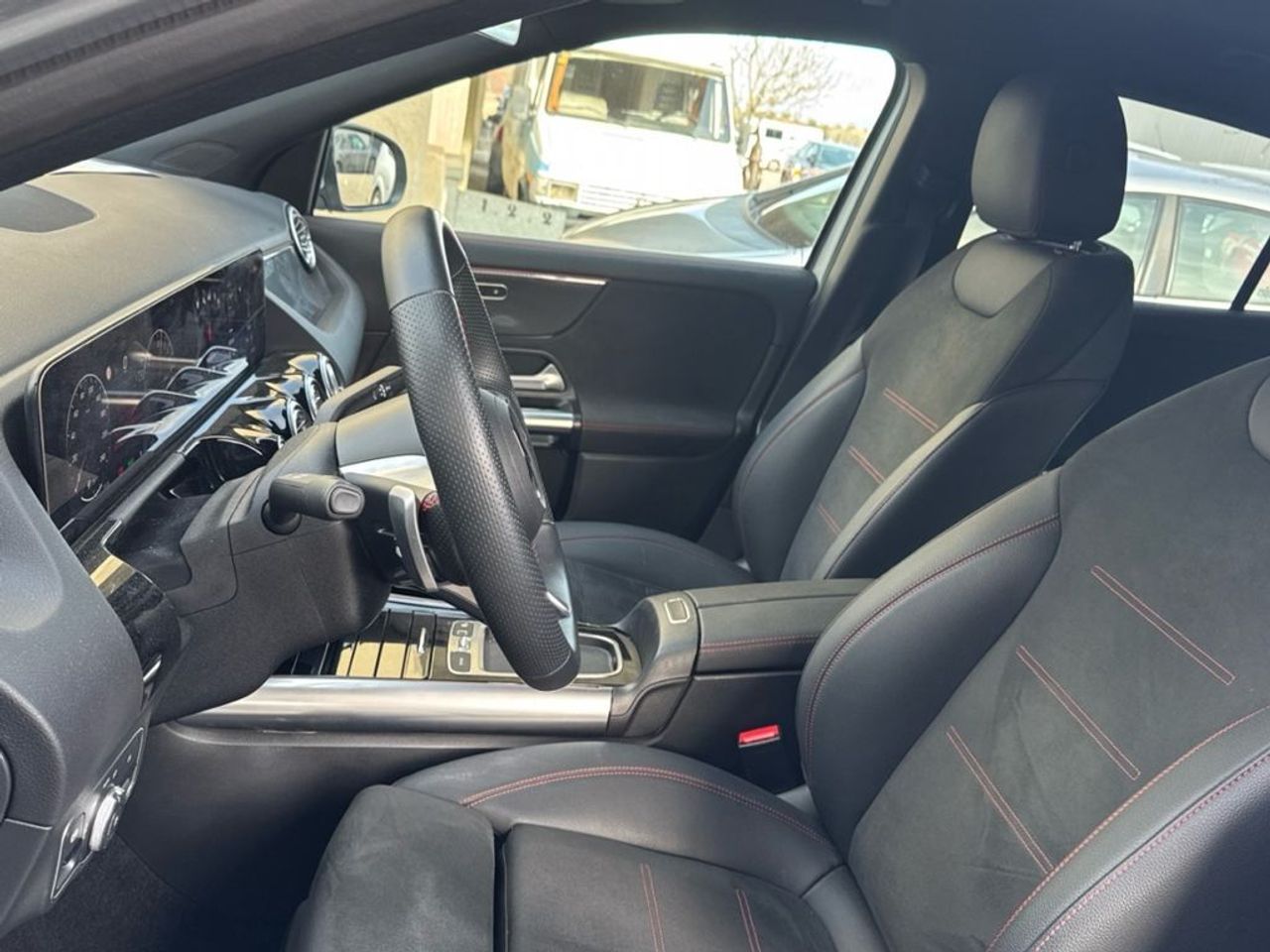 mercedes-gla-gla-250-e-con-tecnologia-hibrida-eq-imagen-6