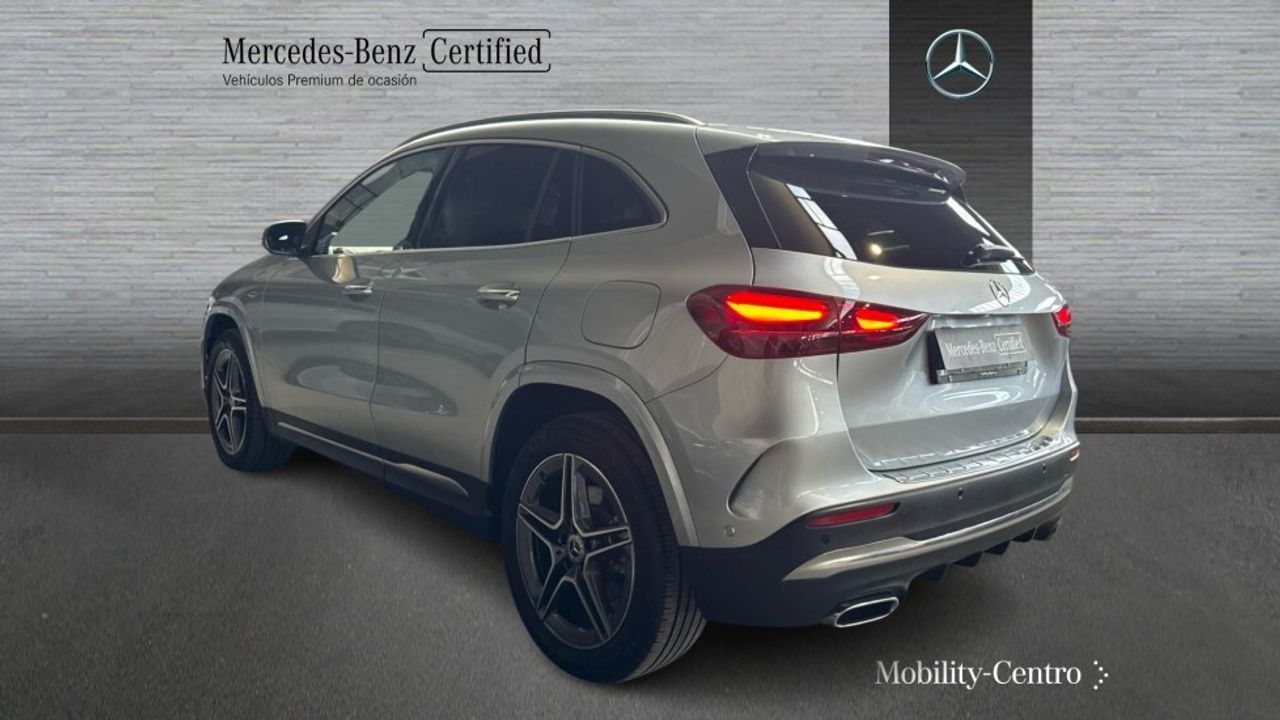 mercedes-benz-gla-250-e-con-tecnologia-hibrida-eq-imagen-3