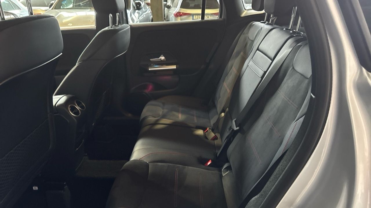 mercedes-benz-gla-250-e-con-tecnologia-hibrida-eq-imagen-10