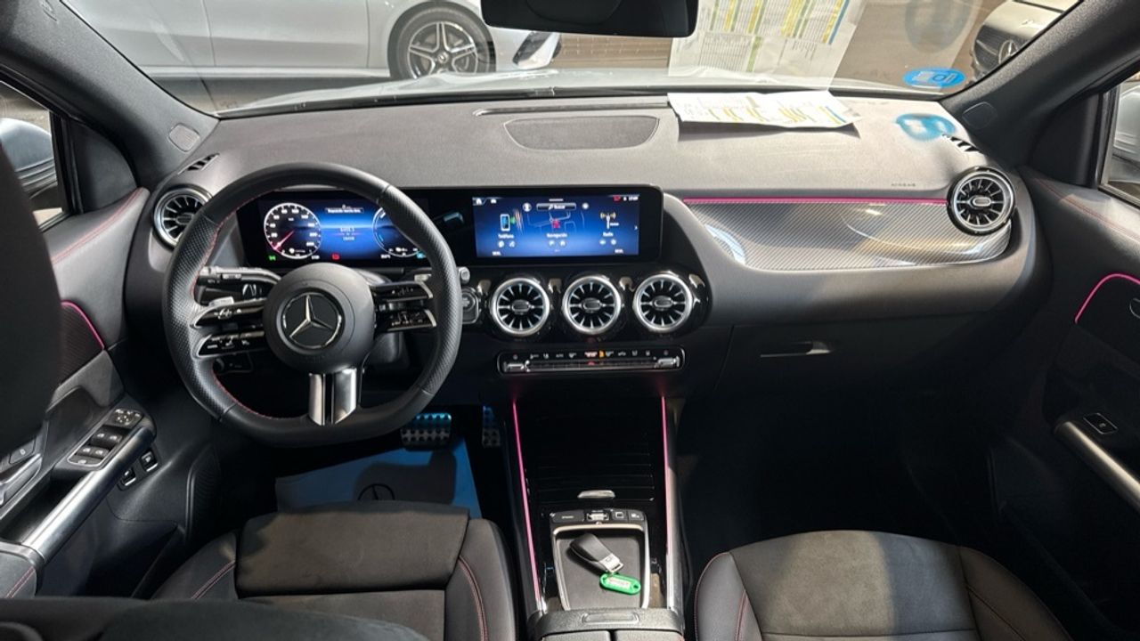 mercedes-benz-gla-250-e-con-tecnologia-hibrida-eq-imagen-7