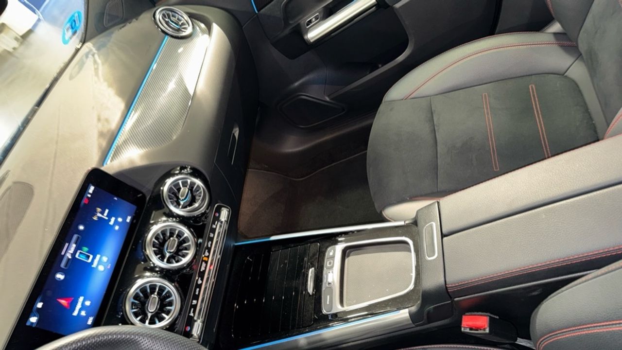 mercedes-benz-gla-250-e-con-tecnologia-hibrida-eq-imagen-20
