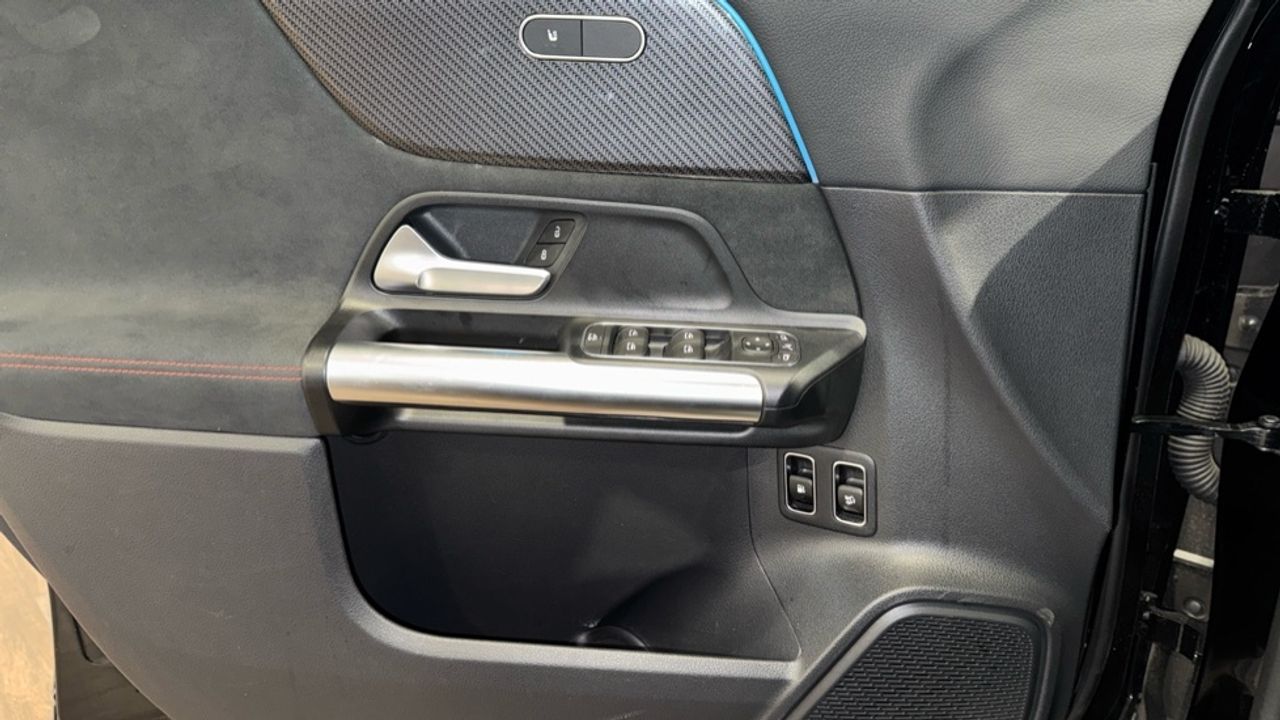 mercedes-benz-gla-250-e-con-tecnologia-hibrida-eq-imagen-21