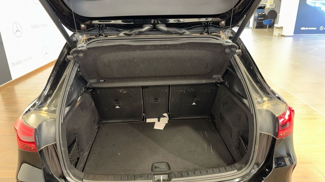 mercedes-benz-gla-250-e-con-tecnologia-hibrida-eq-imagen-12