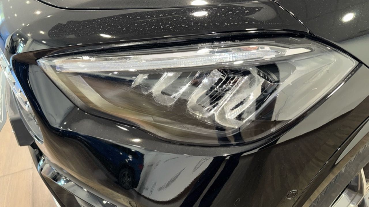 mercedes-benz-gla-250-e-con-tecnologia-hibrida-eq-imagen-13
