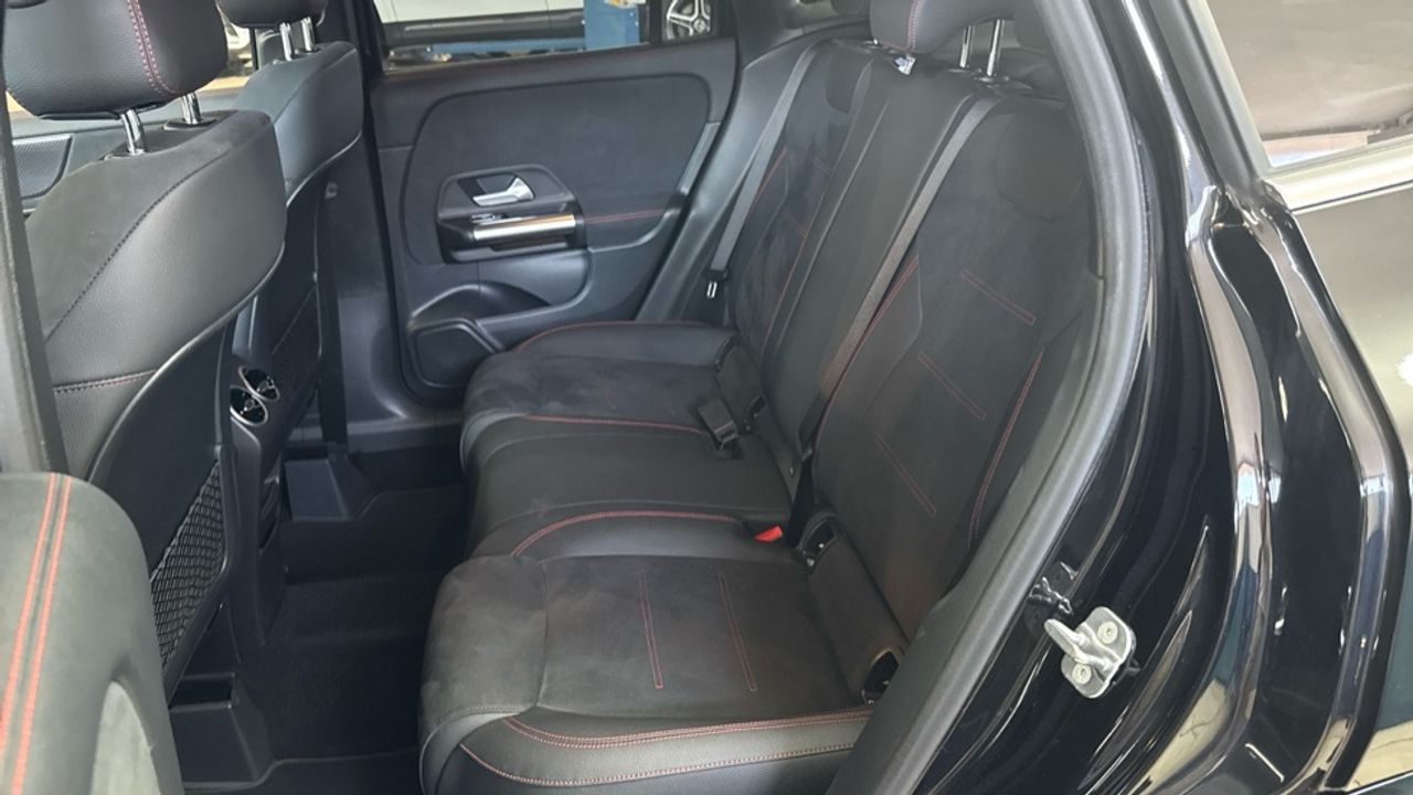 mercedes-benz-gla-250-e-con-tecnologia-hibrida-eq-imagen-10