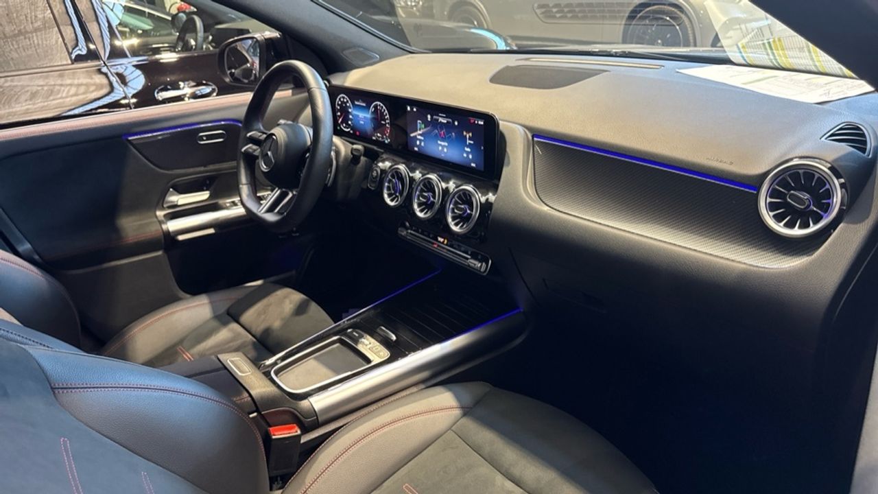 mercedes-benz-gla-250-e-con-tecnologia-hibrida-eq-imagen-9