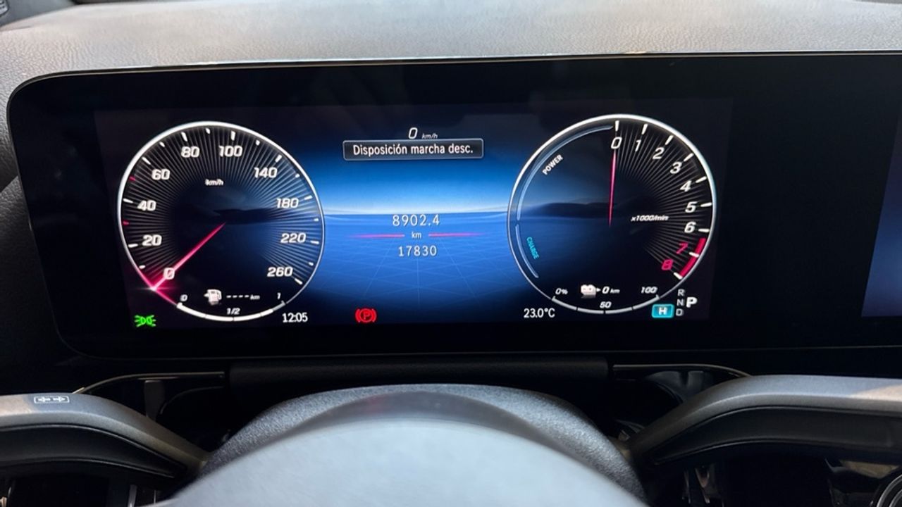 mercedes-benz-gla-250-e-con-tecnologia-hibrida-eq-imagen-16