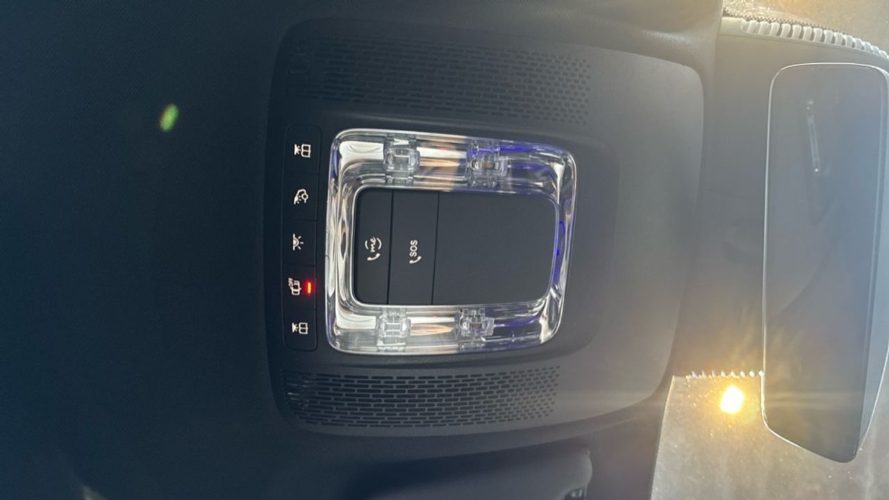 mercedes-benz-gla-250-e-con-tecnologia-hibrida-eq-imagen-17