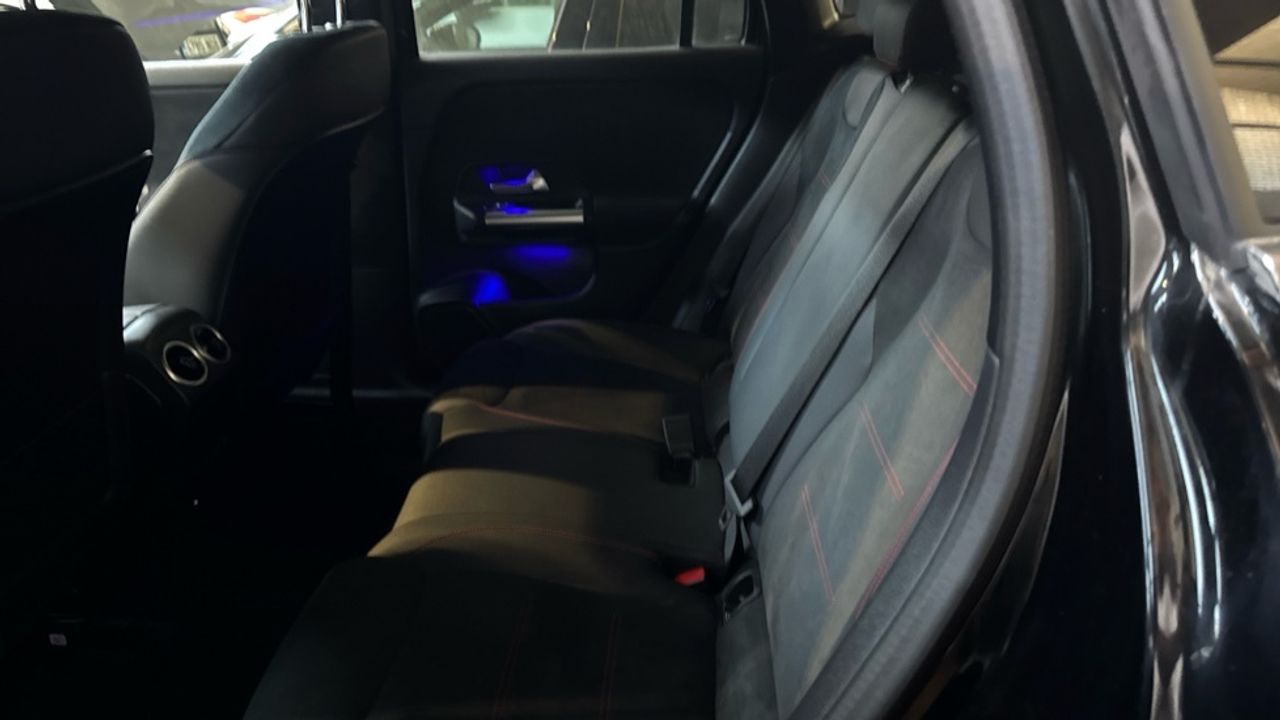 mercedes-benz-gla-250-e-con-tecnologia-hibrida-eq-imagen-10