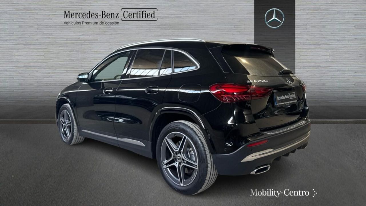 mercedes-benz-gla-250-e-con-tecnologia-hibrida-eq-imagen-3