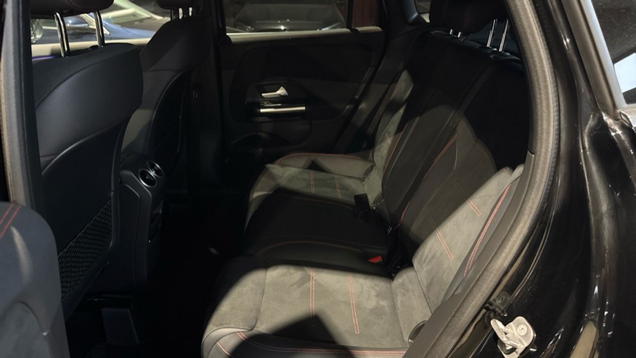mercedes-benz-gla-250-e-con-tecnologia-hibrida-eq-imagen-10