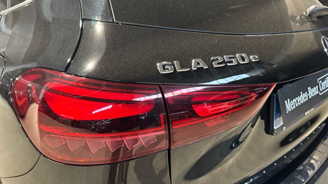 mercedes-benz-gla-250-e-con-tecnologia-hibrida-eq-imagen-23
