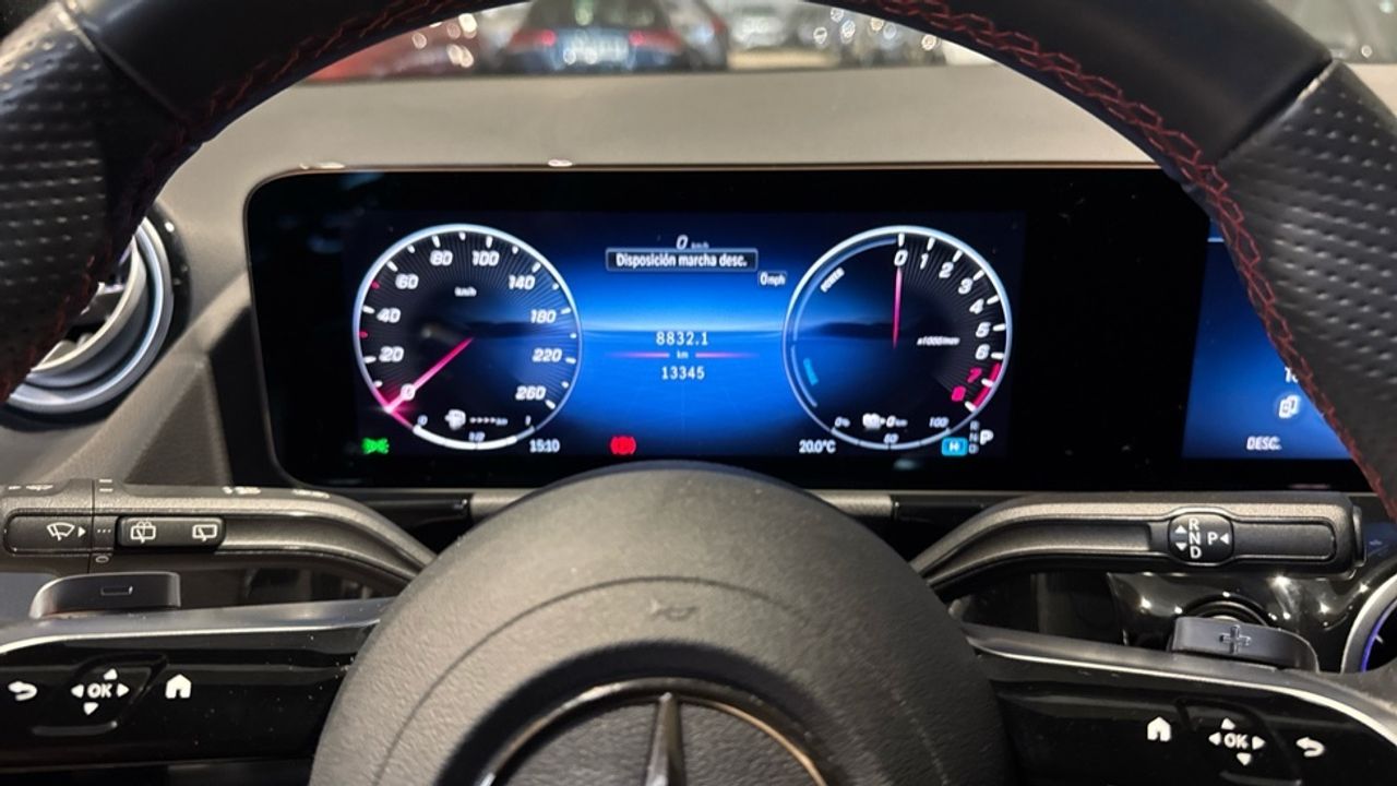 mercedes-benz-gla-250-e-con-tecnologia-hibrida-eq-imagen-17
