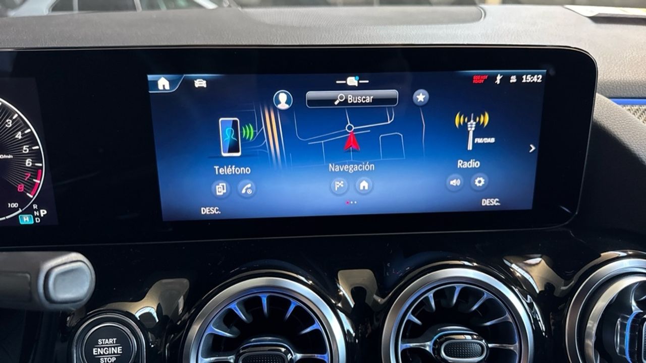 mercedes-benz-gla-250-e-con-tecnologia-hibrida-eq-imagen-19