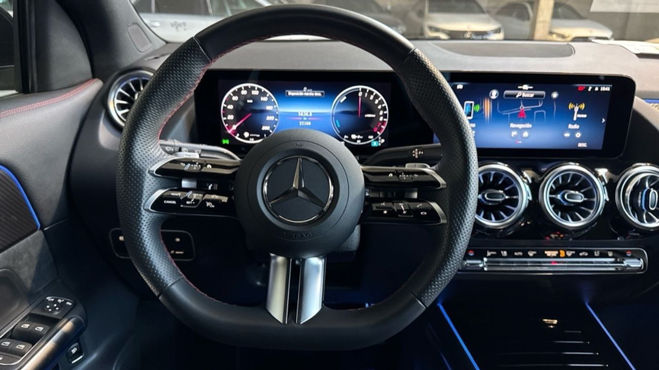 mercedes-benz-gla-250-e-con-tecnologia-hibrida-eq-imagen-8