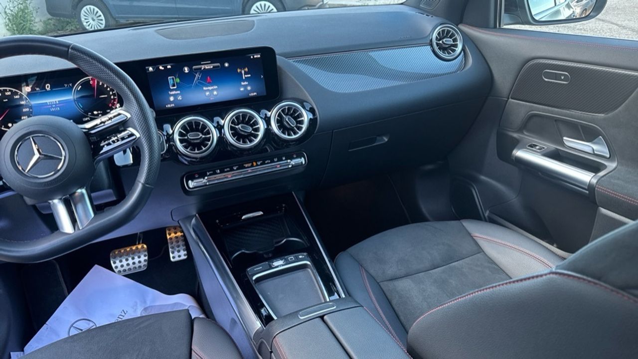 mercedes-benz-gla-250-e-con-tecnologia-hibrida-eq-imagen-9