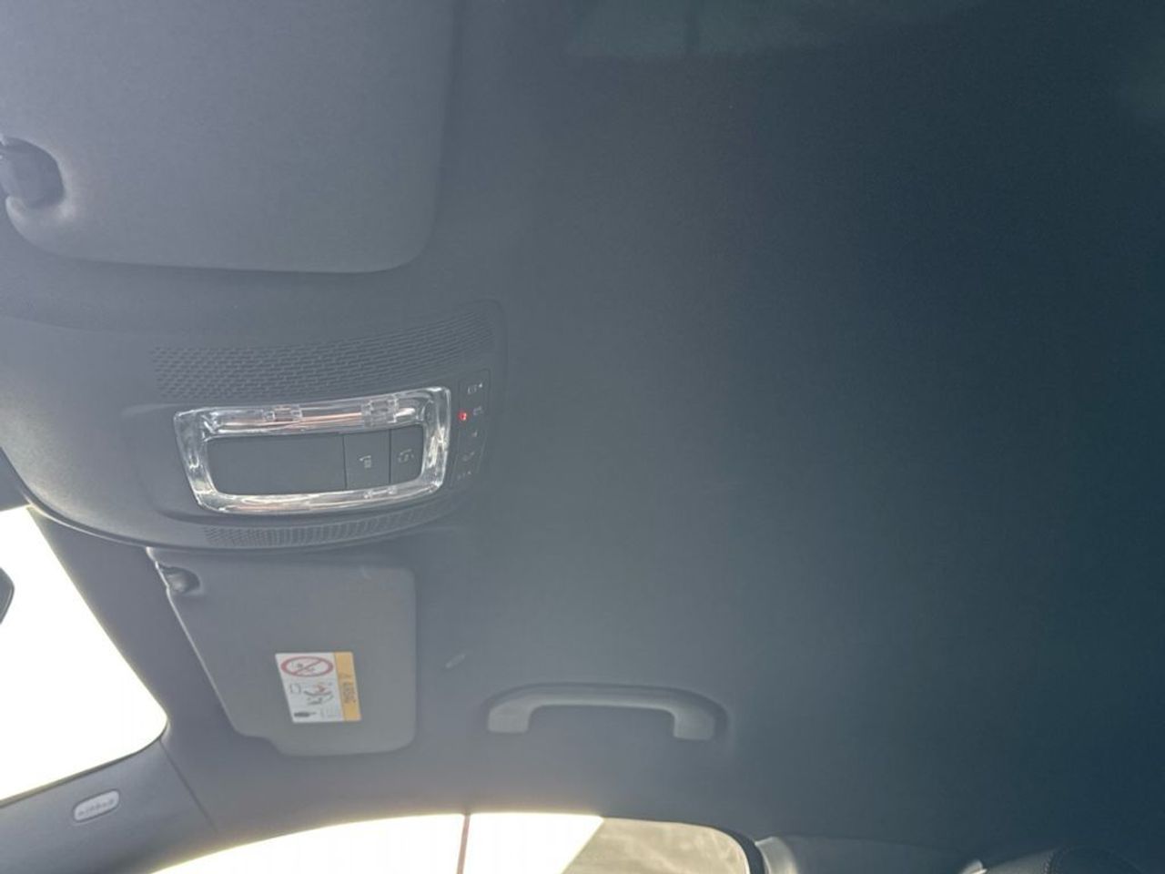 mercedes-benz-gla-250-e-con-tecnologia-hibrida-eq-imagen-15