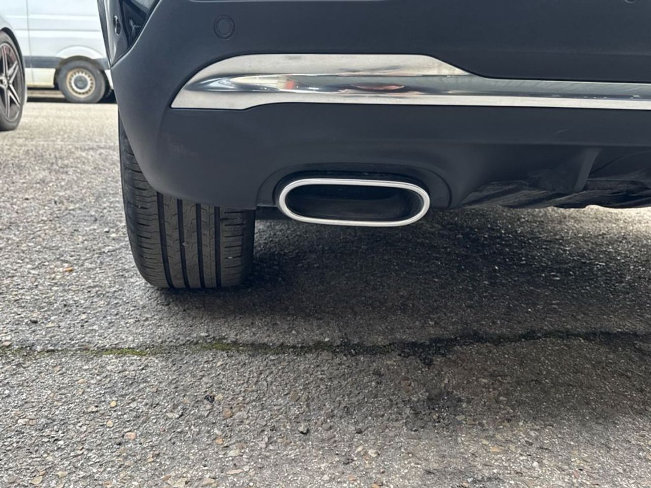 mercedes-benz-gla-250-e-con-tecnologia-hibrida-eq-imagen-11