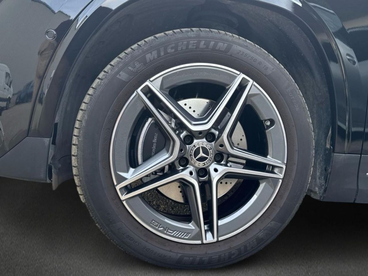 mercedes-benz-gla-250-e-con-tecnologia-hibrida-eq-imagen-4