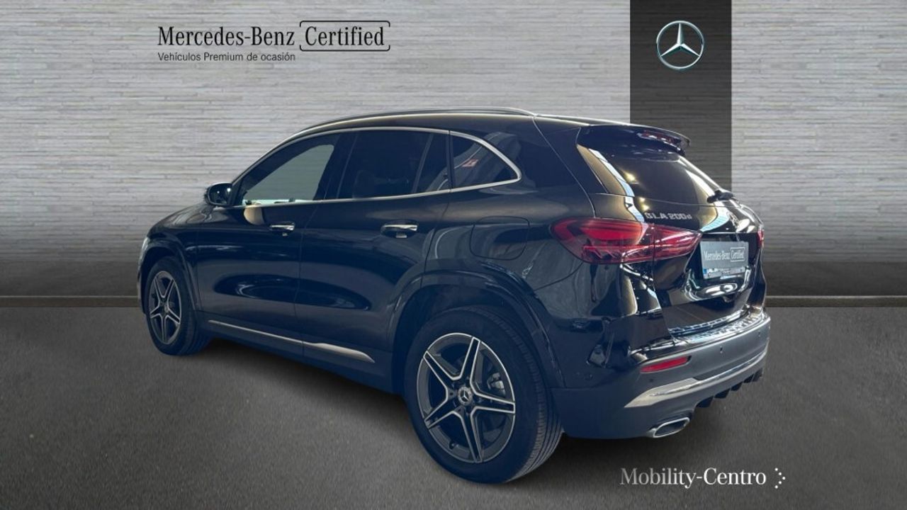 mercedes-benz-gla-250-e-amg-line-imagen-3