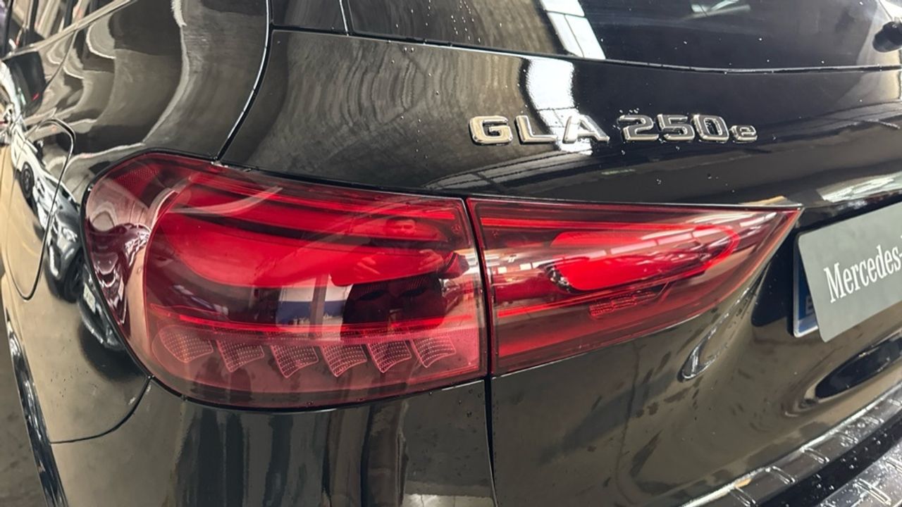 mercedes-gla-gla-250-e-con-tecnologia-hibrida-eq-imagen-24