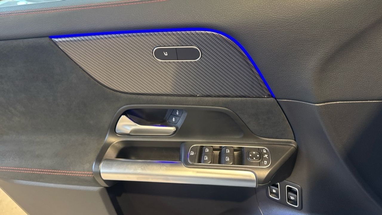 mercedes-benz-gla-250-e-con-tecnologia-hibrida-eq-imagen-21