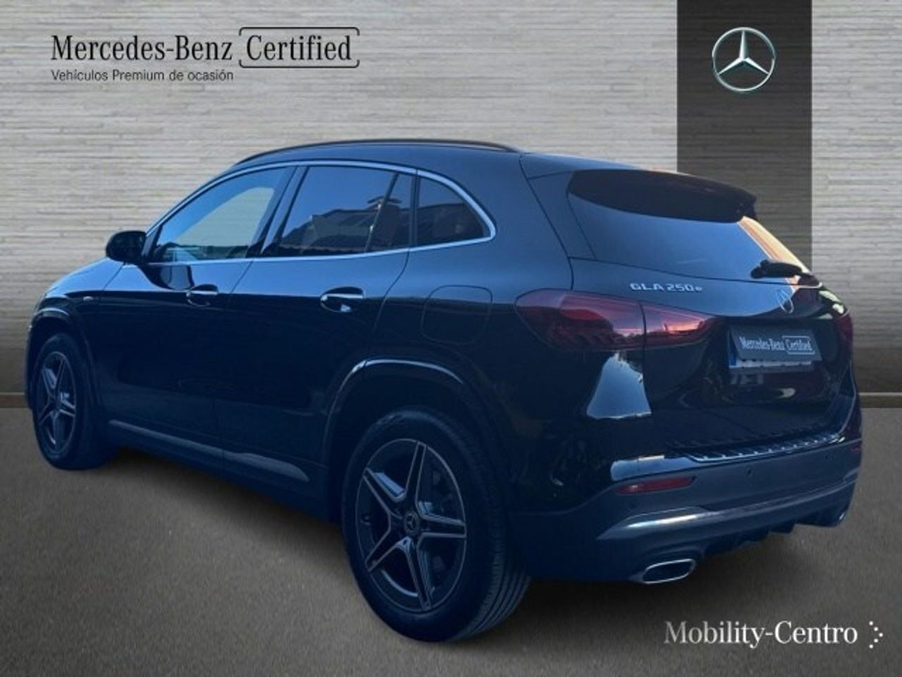 mercedes-benz-gla-250-e-con-tecnologia-hibrida-eq-imagen-3