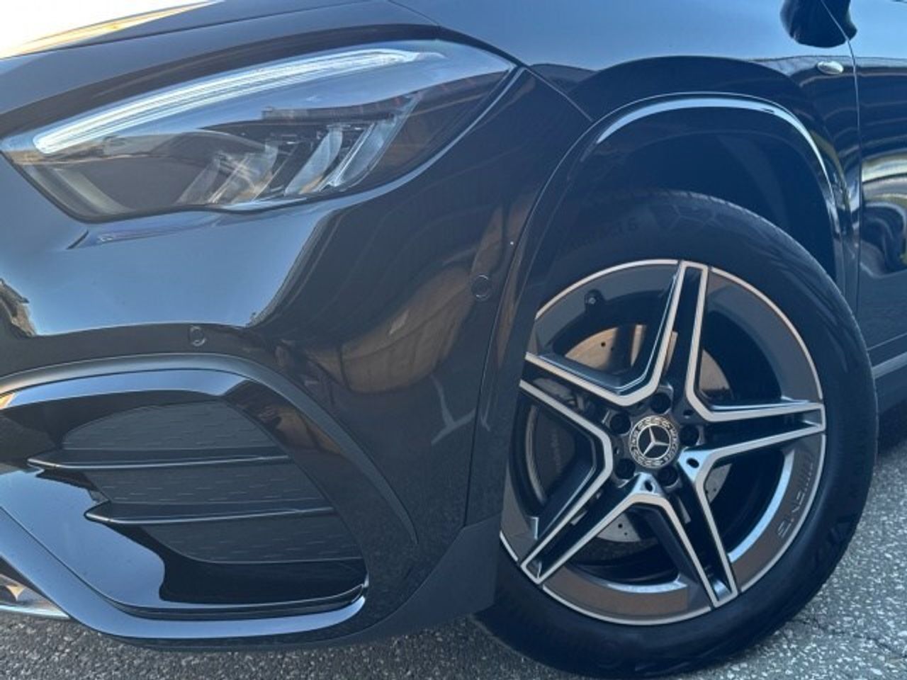 mercedes-benz-gla-250-e-con-tecnologia-hibrida-eq-imagen-15