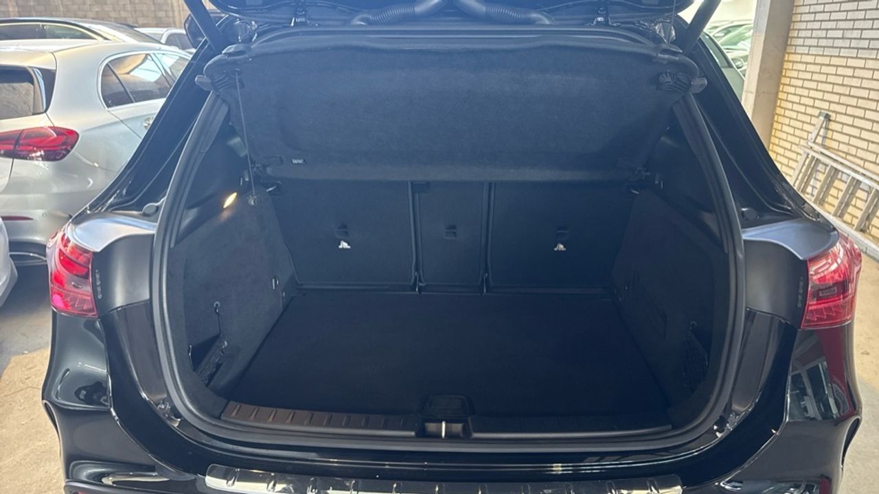 mercedes-benz-gla-250-e-con-tecnologia-hibrida-eq-imagen-12