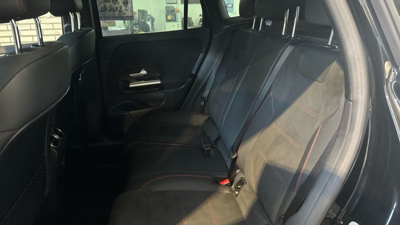 mercedes-benz-gla-250-e-con-tecnologia-hibrida-eq-imagen-10
