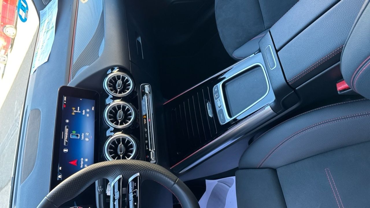 mercedes-benz-gla-250-e-con-tecnologia-hibrida-eq-imagen-21