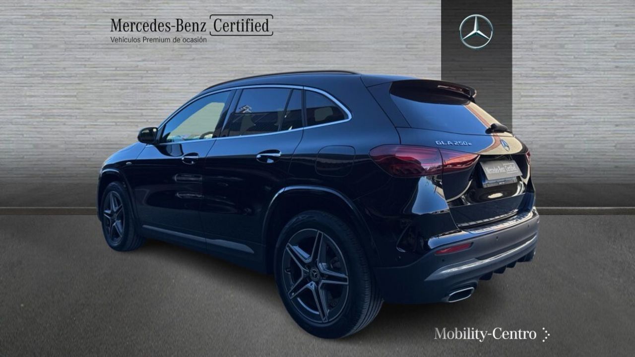 mercedes-benz-gla-250-e-con-tecnologia-hibrida-eq-imagen-3