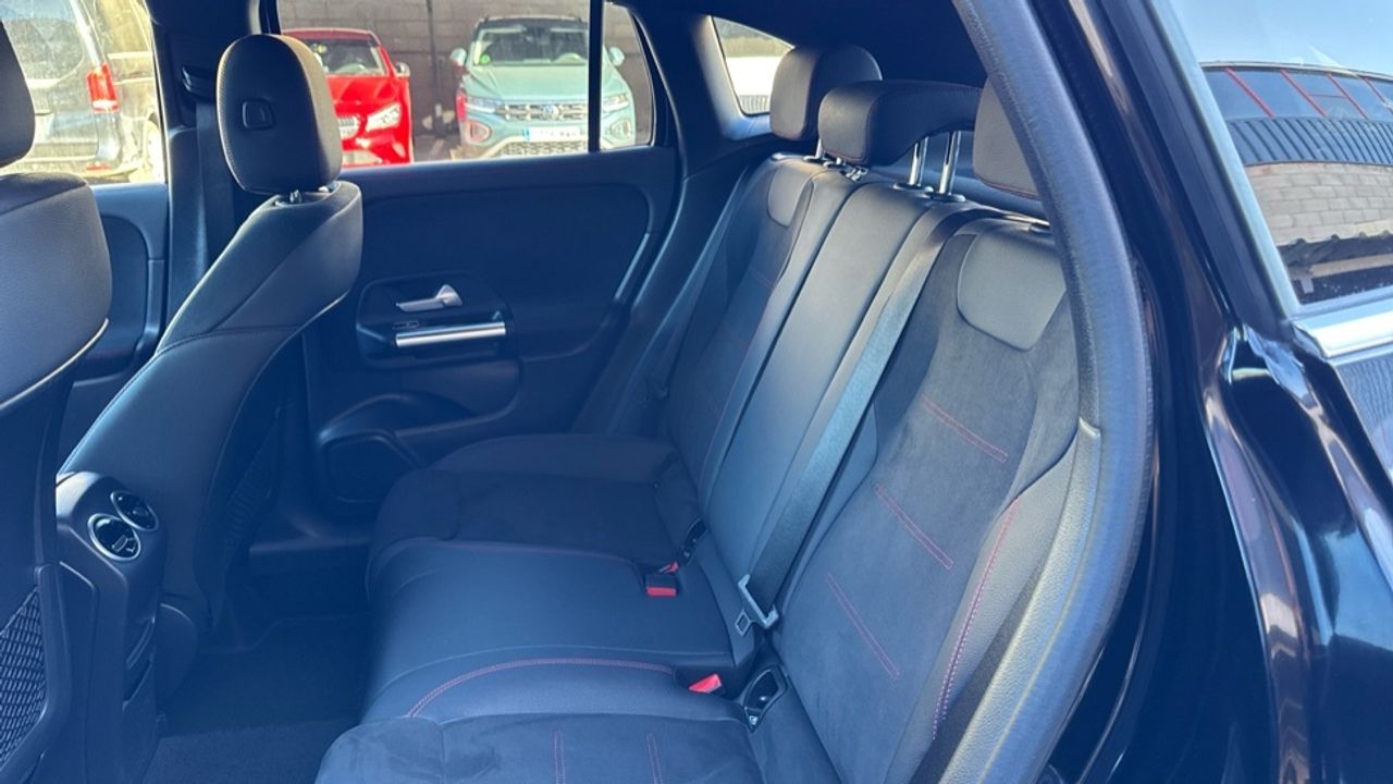 mercedes-benz-gla-250-e-con-tecnologia-hibrida-eq-imagen-10