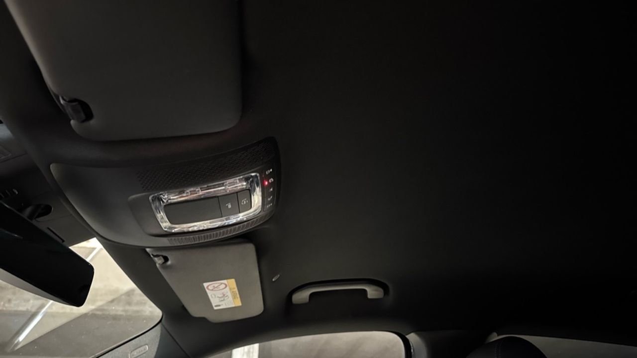 mercedes-benz-gla-250-e-con-tecnologia-hibrida-eq-imagen-14