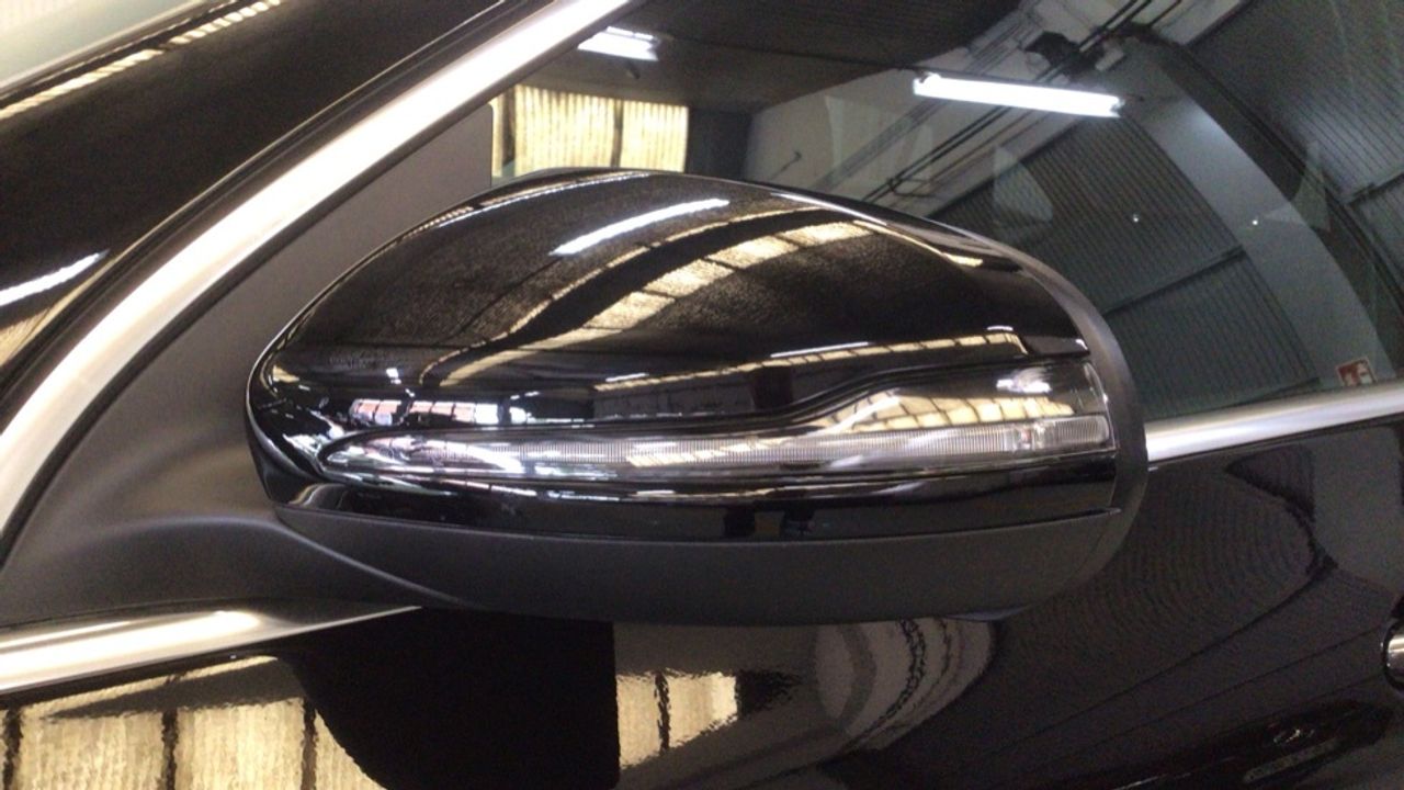 mercedes-benz-gla-250-e-con-tecnologia-hibrida-eq-imagen-15