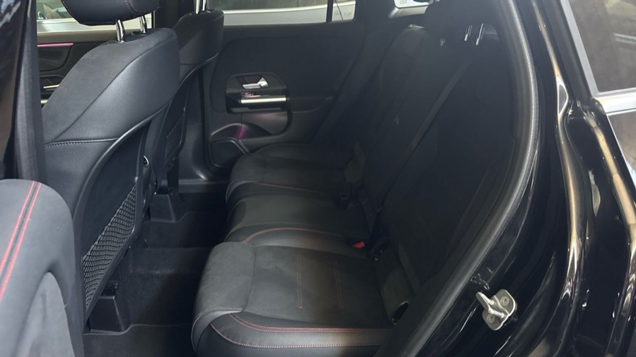 mercedes-benz-gla-250-e-con-tecnologia-hibrida-eq-imagen-10