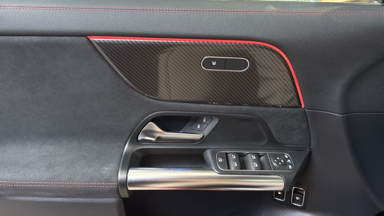 mercedes-benz-gla-250-e-con-tecnologia-hibrida-eq-imagen-21