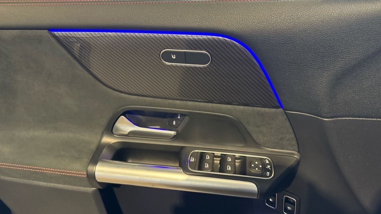 mercedes-benz-gla-250-e-con-tecnologia-hibrida-eq-imagen-21