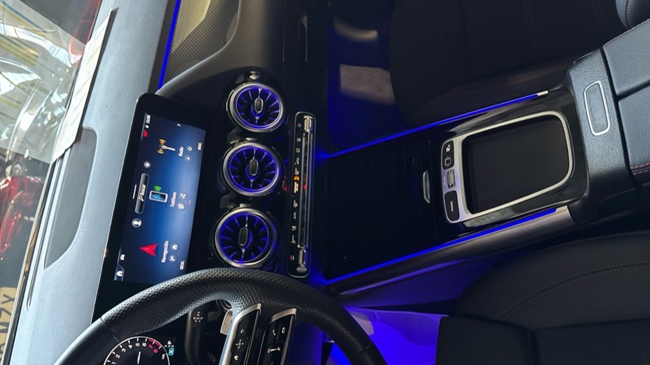 mercedes-benz-gla-250-e-con-tecnologia-hibrida-eq-imagen-20