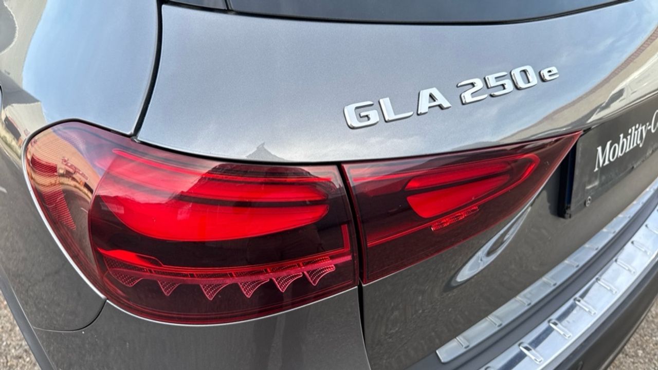 mercedes-gla-gla-250-e-con-tecnologia-hibrida-eq-imagen-22