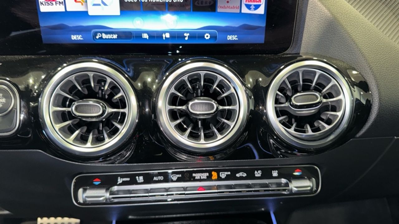 mercedes-benz-gla-250-e-con-tecnologia-hibrida-eq-imagen-19