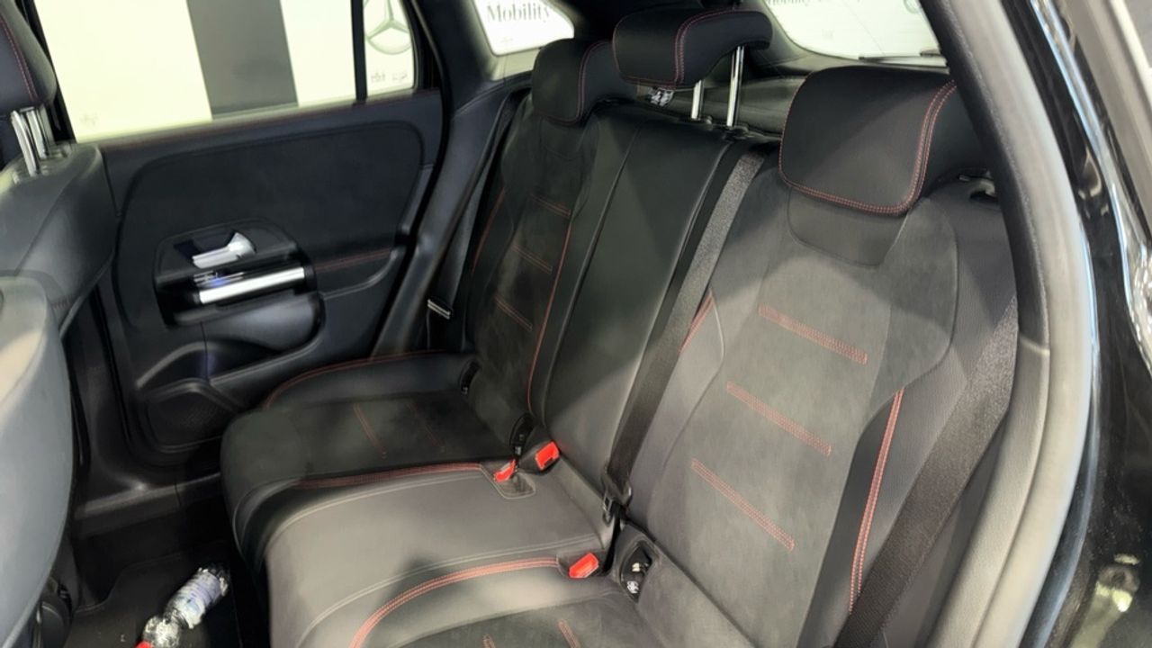 mercedes-benz-gla-250-e-con-tecnologia-hibrida-eq-imagen-10