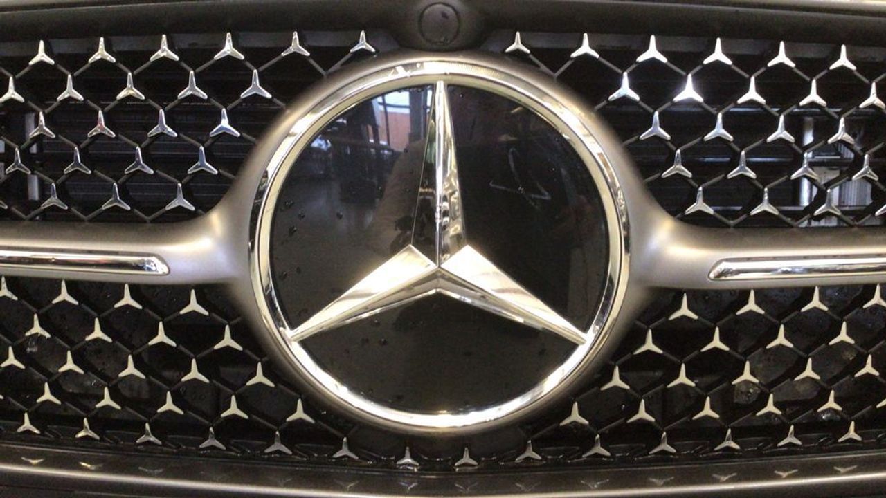 mercedes-clase-a-a-250-e-con-tecnologia-hibrida-eq-imagen-12