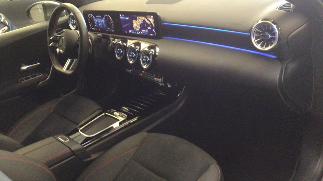 mercedes-clase-a-a-250-e-con-tecnologia-hibrida-eq-imagen-9
