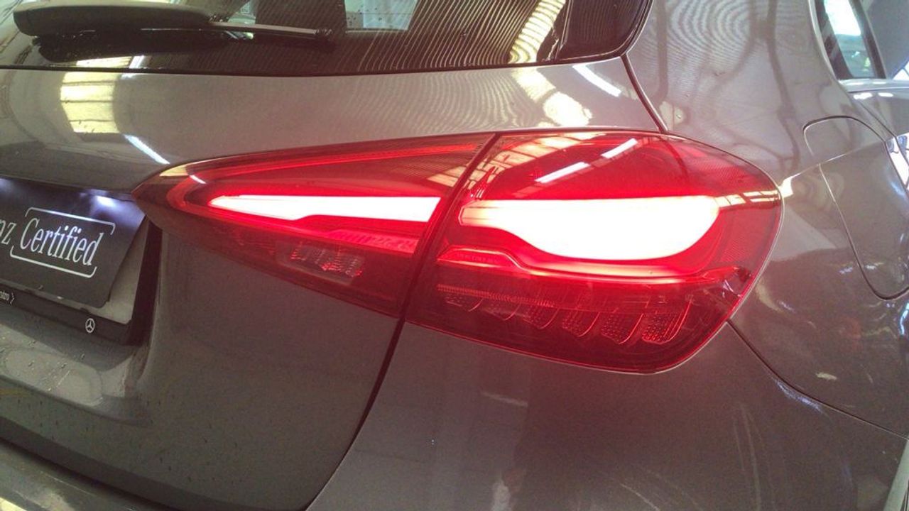 mercedes-clase-a-a-250-e-con-tecnologia-hibrida-eq-imagen-14