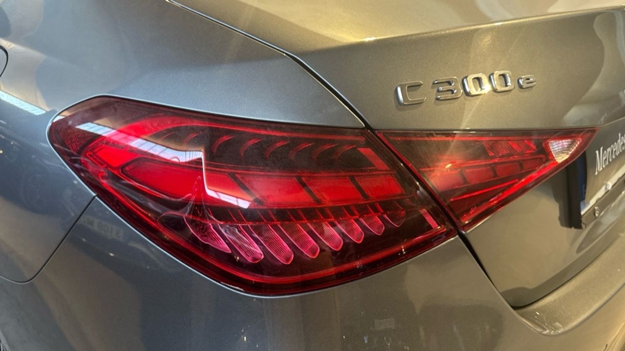 mercedes-clase-c-c-300-e-eq-berlina-imagen-22